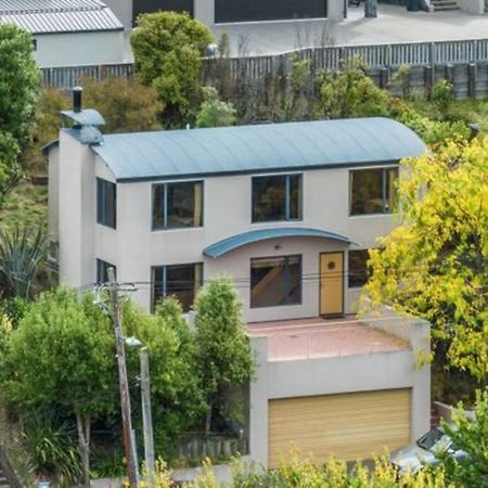 Ample Space In A Serene Setting Villa Lyttelton Bagian luar foto